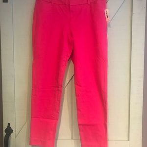 Old Navy NWT hot pink pixie pants. Brand new.